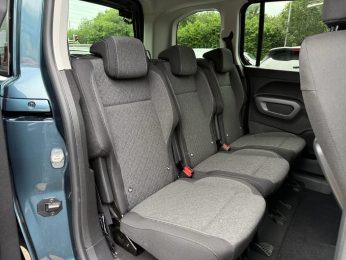 2025 Vauxhall Combo Life Electric