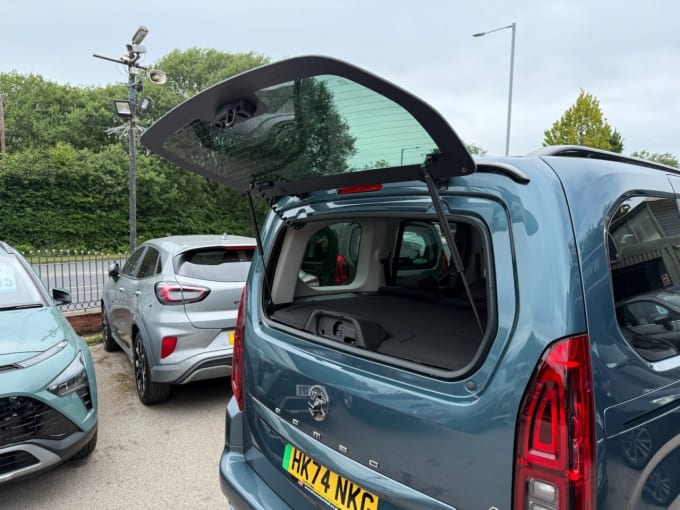 2025 Vauxhall Combo Life Electric