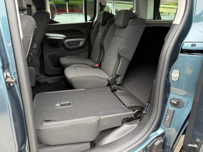 2025 Vauxhall Combo Life Electric