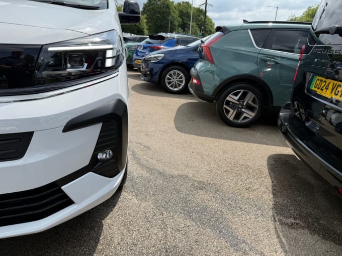 2025 Vauxhall Vivaro Life Electric