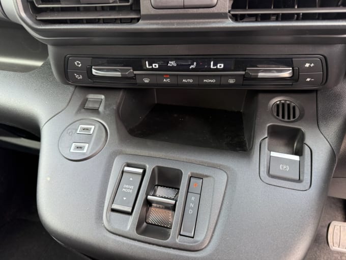 2025 Vauxhall Combo Life Electric