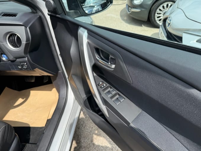 2025 Toyota Auris