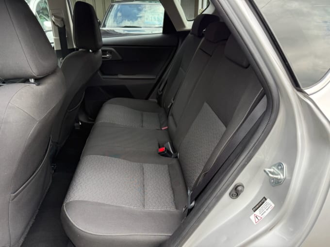 2025 Toyota Auris