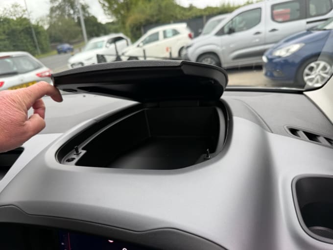 2025 Vauxhall Combo Life Electric