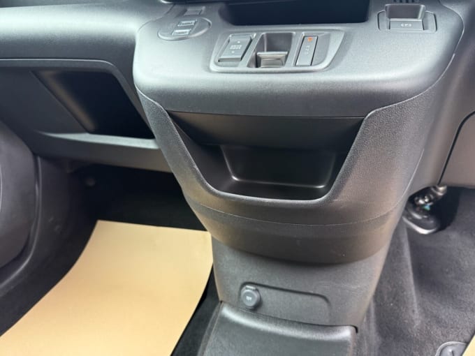 2025 Vauxhall Combo Life Electric