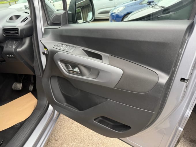 2025 Vauxhall Combo Life Electric
