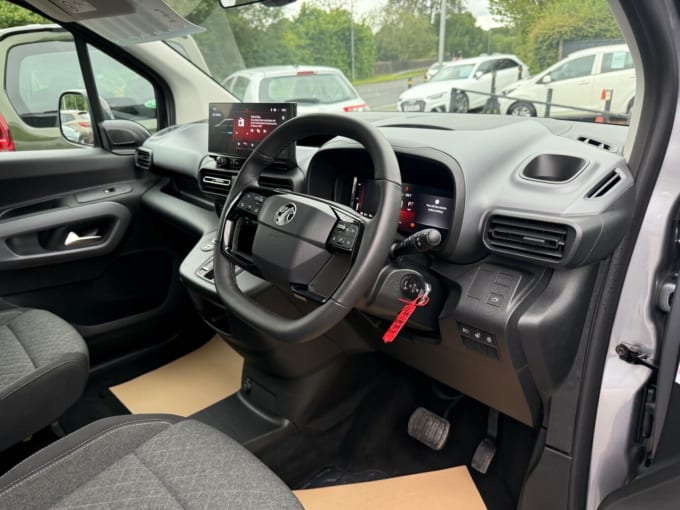2025 Vauxhall Combo Life Electric