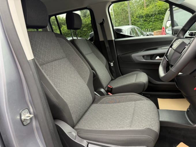 2025 Vauxhall Combo Life Electric