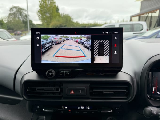 2025 Vauxhall Combo Life Electric
