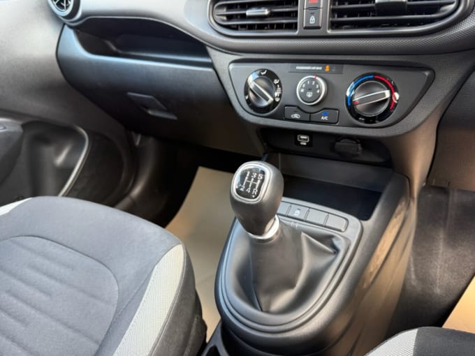 2025 Hyundai I10
