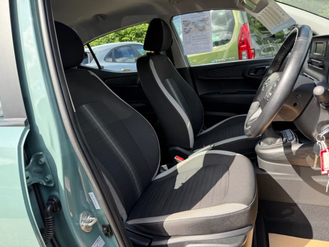 2025 Hyundai I10