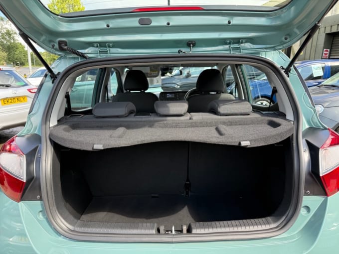 2025 Hyundai I10