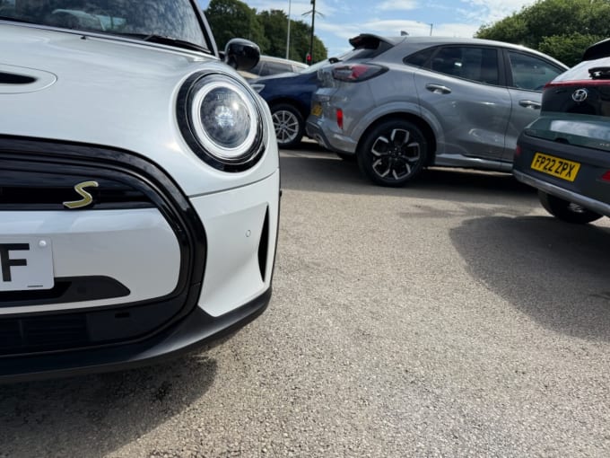 2025 Mini Electric Hatch