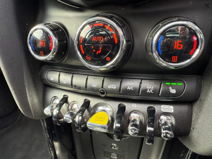 2025 Mini Electric Hatch