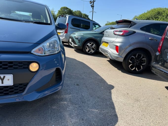 2025 Hyundai I10