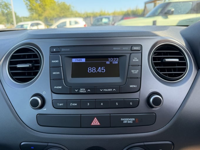 2025 Hyundai I10