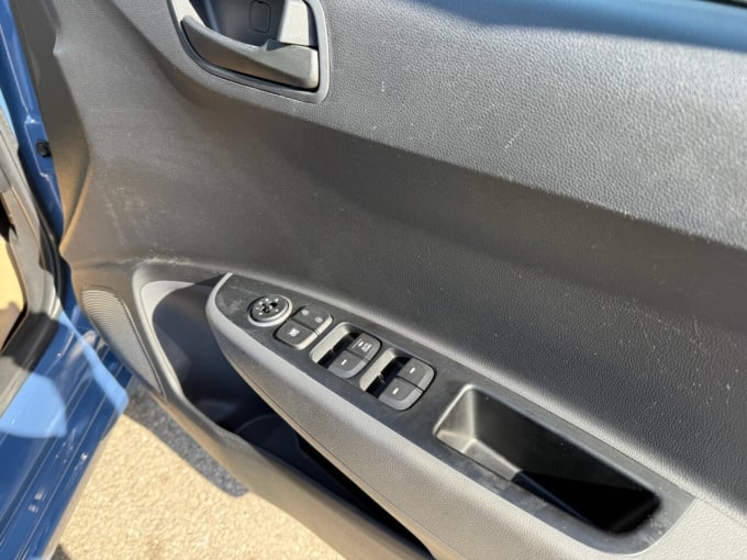2025 Hyundai I10
