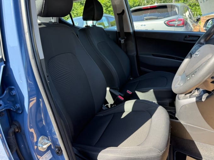 2025 Hyundai I10