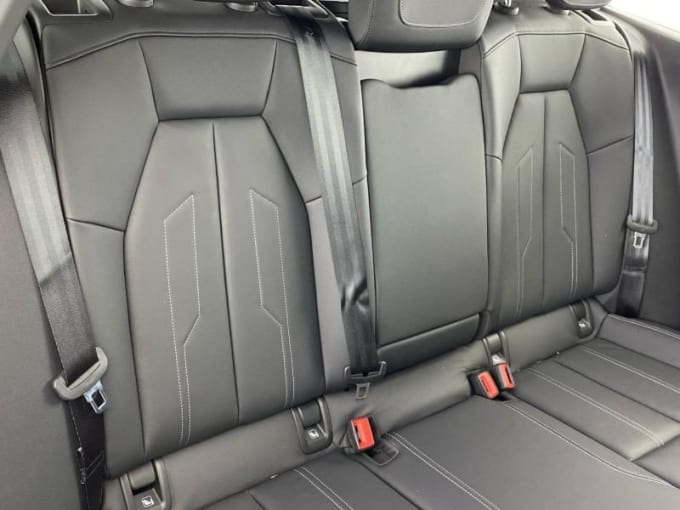 2025 Audi Q4 E-tron