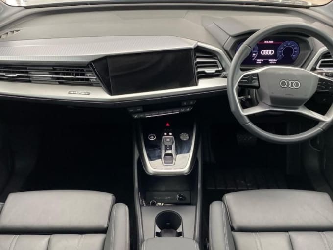 2025 Audi Q4 E-tron