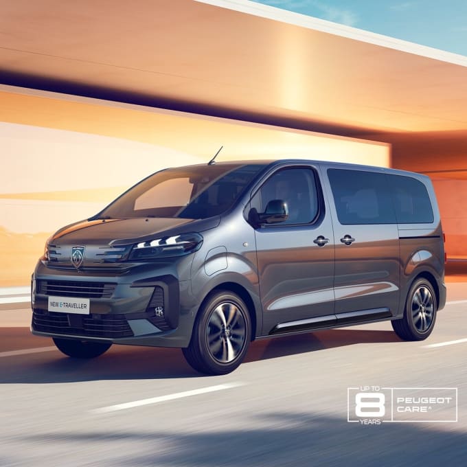2025 Peugeot E- Traveller