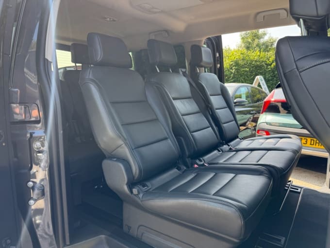 2025 Peugeot E- Traveller