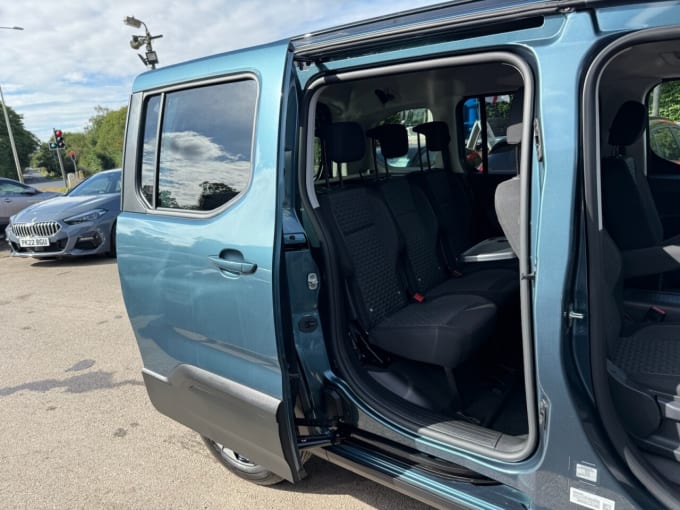 2025 Peugeot E-rifter