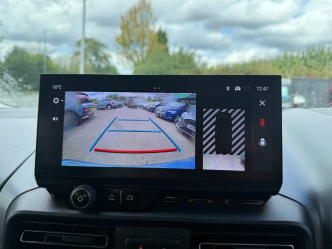 2025 Vauxhall Combo Life Electric