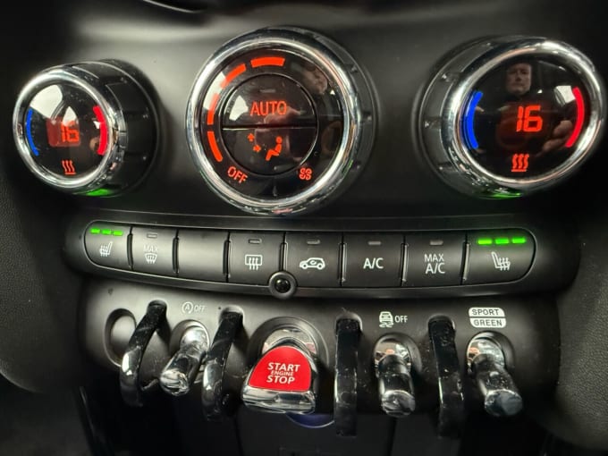 2025 Mini Hatch