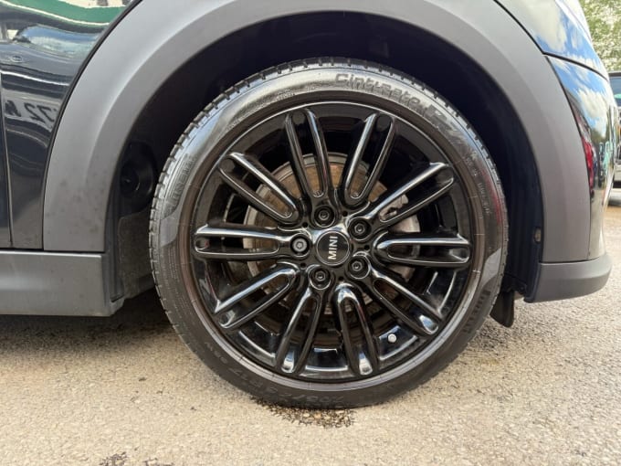 2025 Mini Electric Hatch