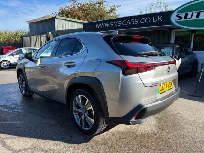 2025 Lexus Ux