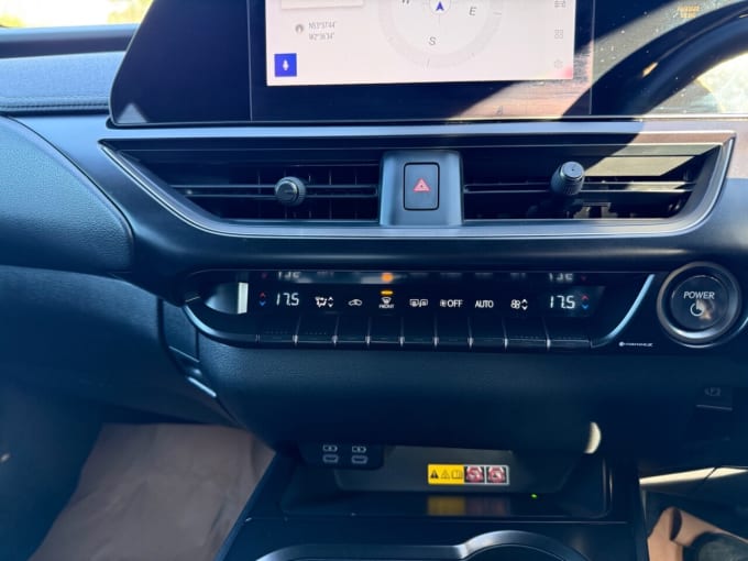 2025 Lexus Ux