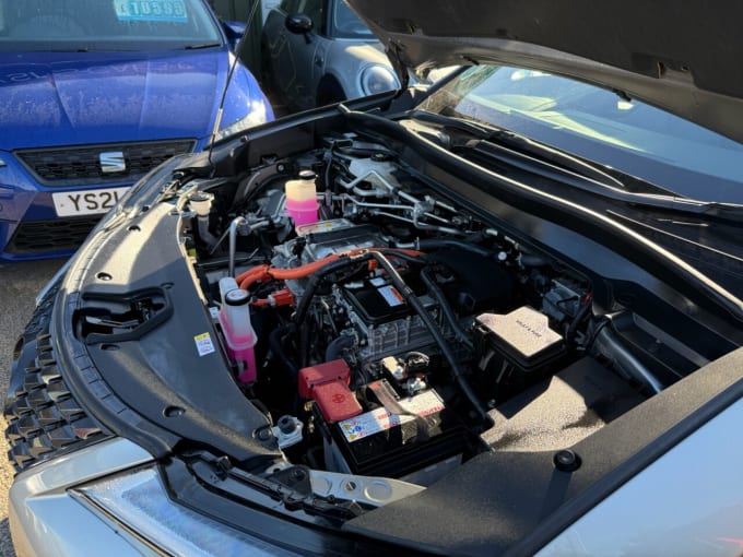 2025 Lexus Ux