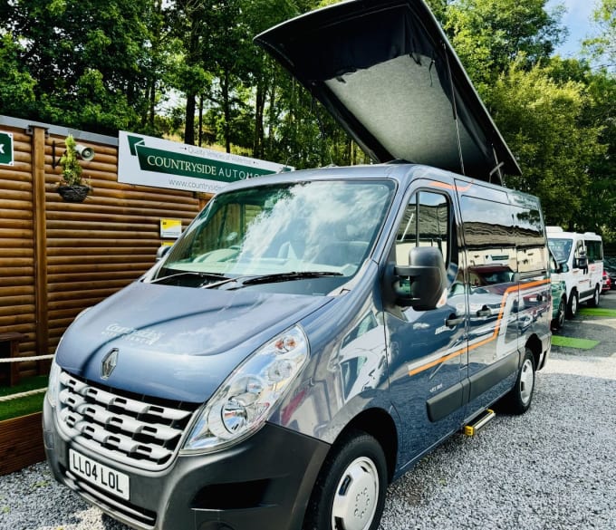 2024 Renault Master