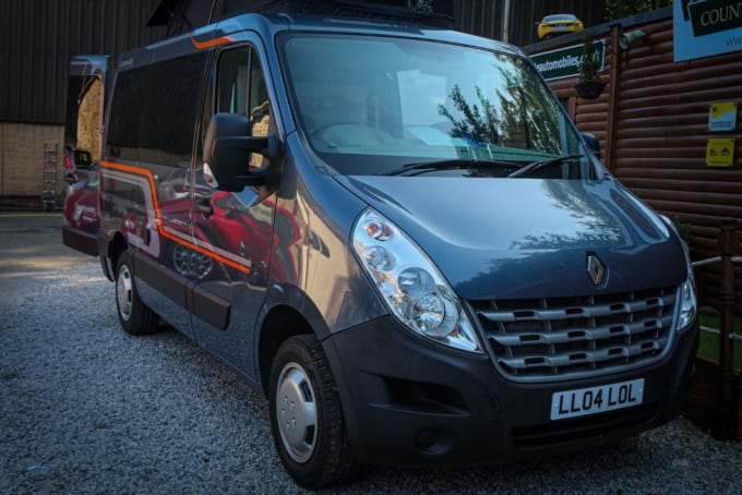 2024 Renault Master