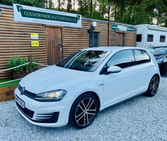 2024 Volkswagen Golf