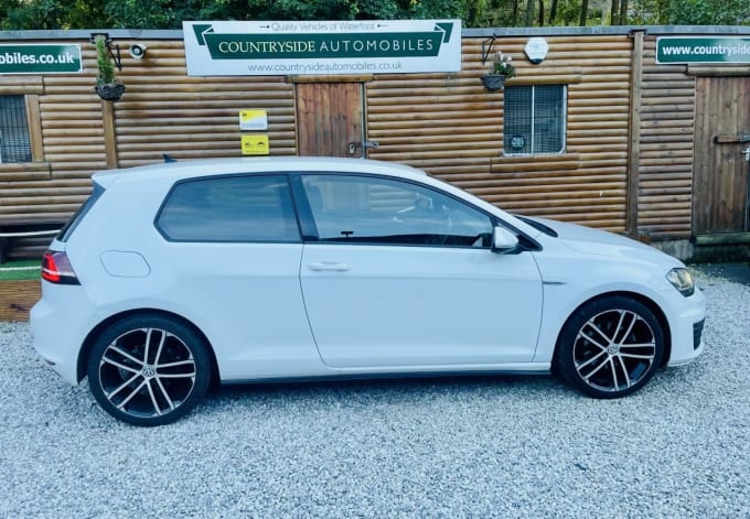 2024 Volkswagen Golf