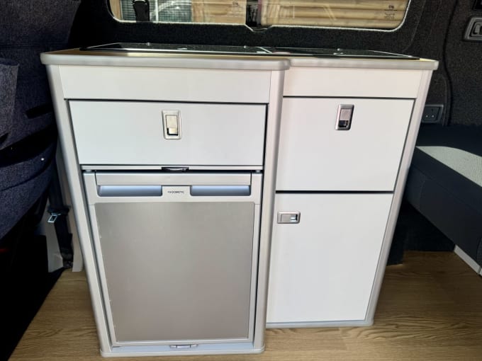 2025 Volkswagen T6 Camper Van