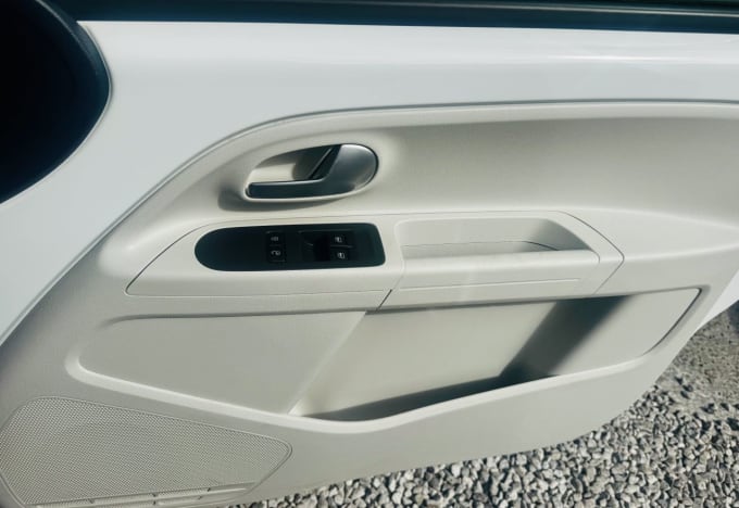 2025 Volkswagen Up!