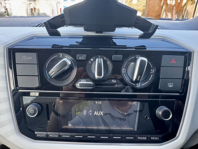 2025 Volkswagen Up!