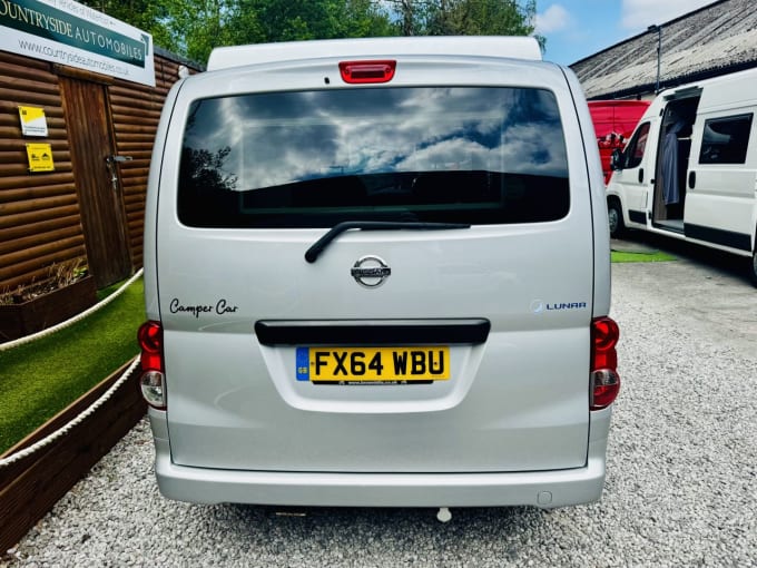 2025 Nissan Nv200