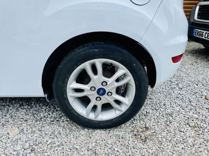 2025 Ford Fiesta