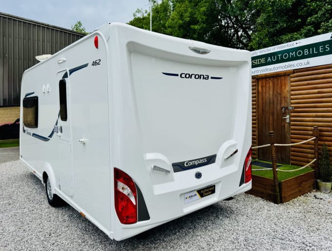 2025 Compass Corona 462