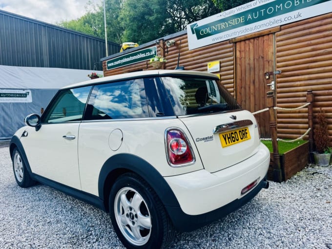 2025 Mini Hatch