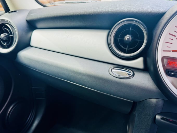 2025 Mini Hatch