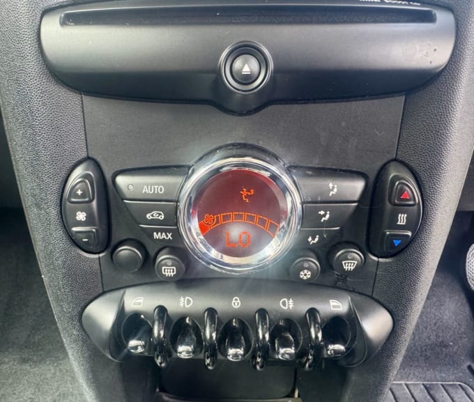 2025 Mini Hatch