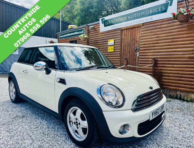 2025 Mini Hatch
