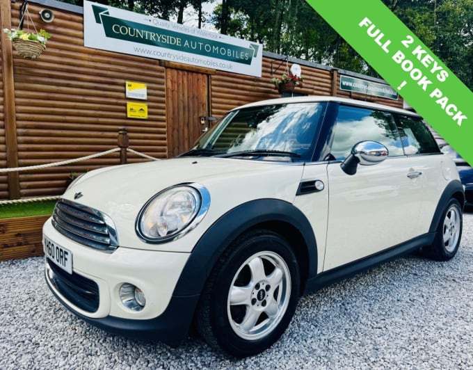 2025 Mini Hatch