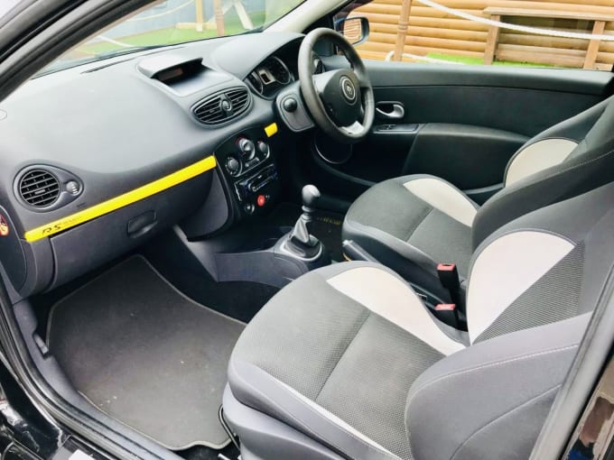 2025 Renault Clio