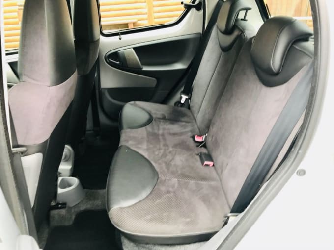 2025 Toyota Aygo